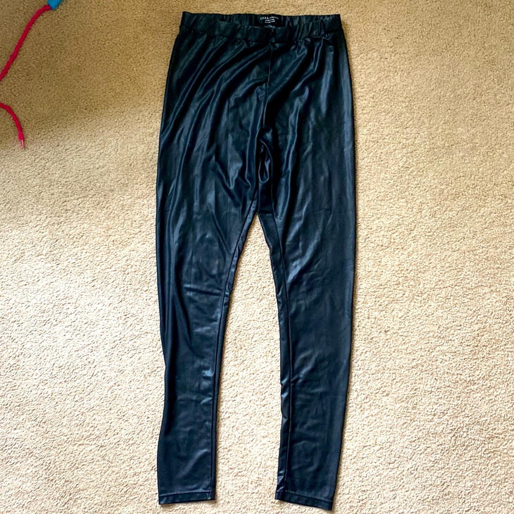 Zara Faux Leather Leggings 🔥